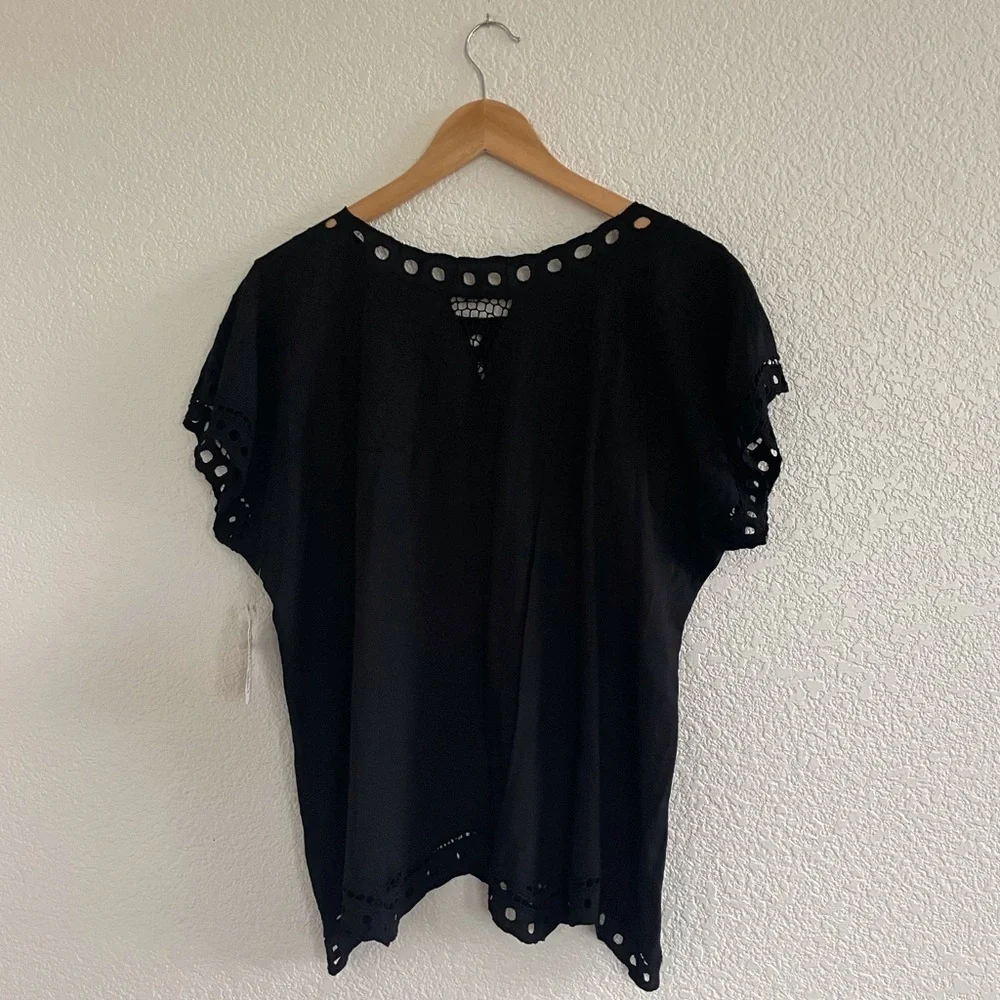 NWT | Black lace crochet trim beachy blouse swim cover up size medium